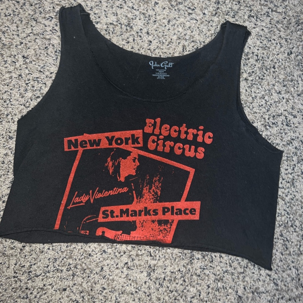Cropped tank top